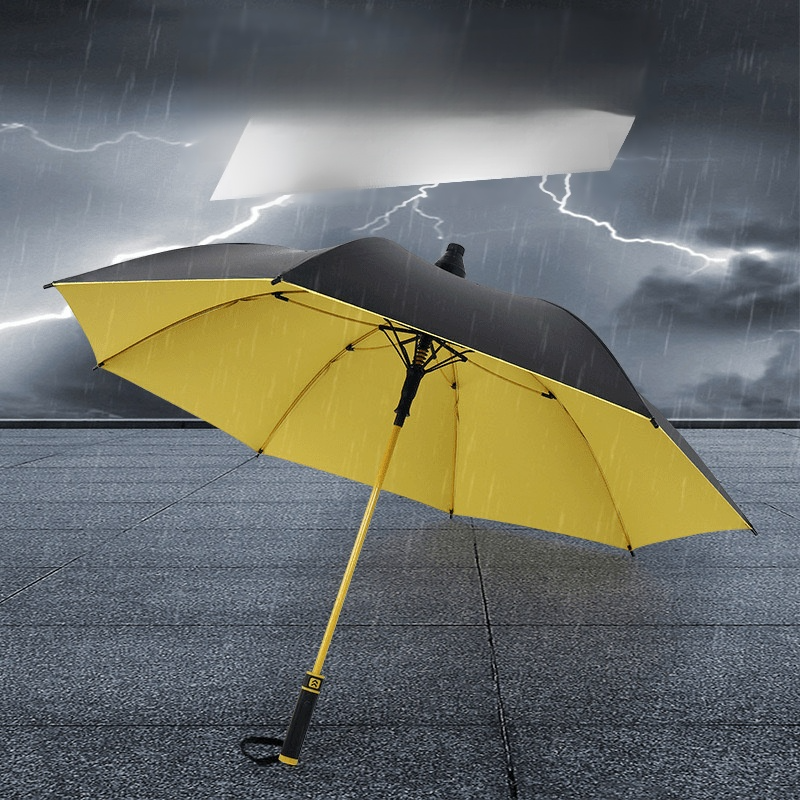 Übergroßer Regenschirm