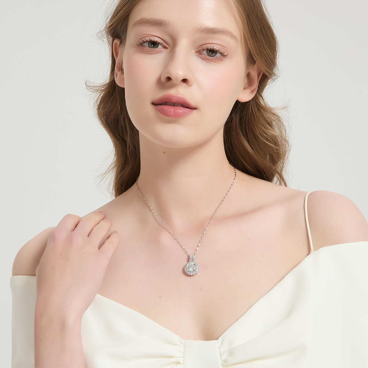 S925 Sunflower Moissanite Necklace