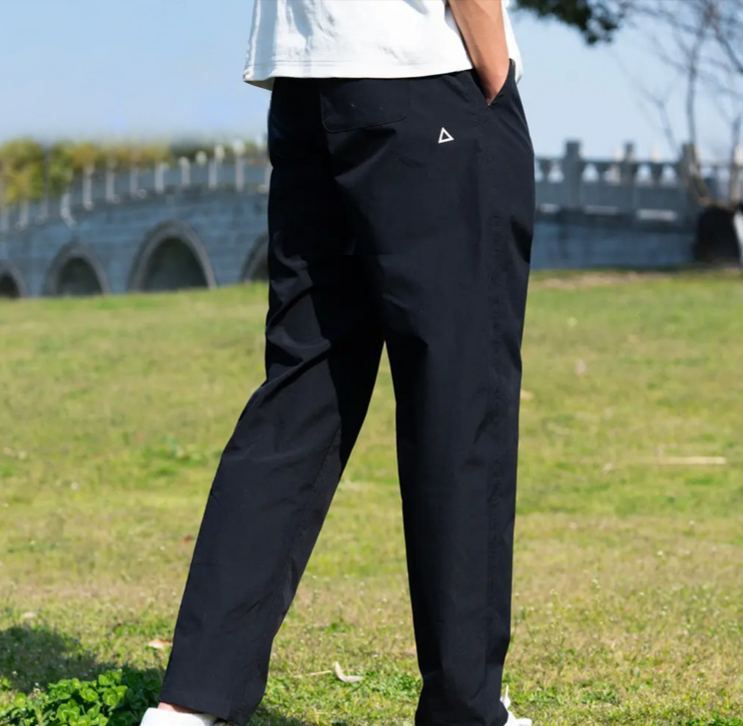  Lélegző, vízálló férfi funkcionális háromszög alakú gyorsan száradó munkanadrág