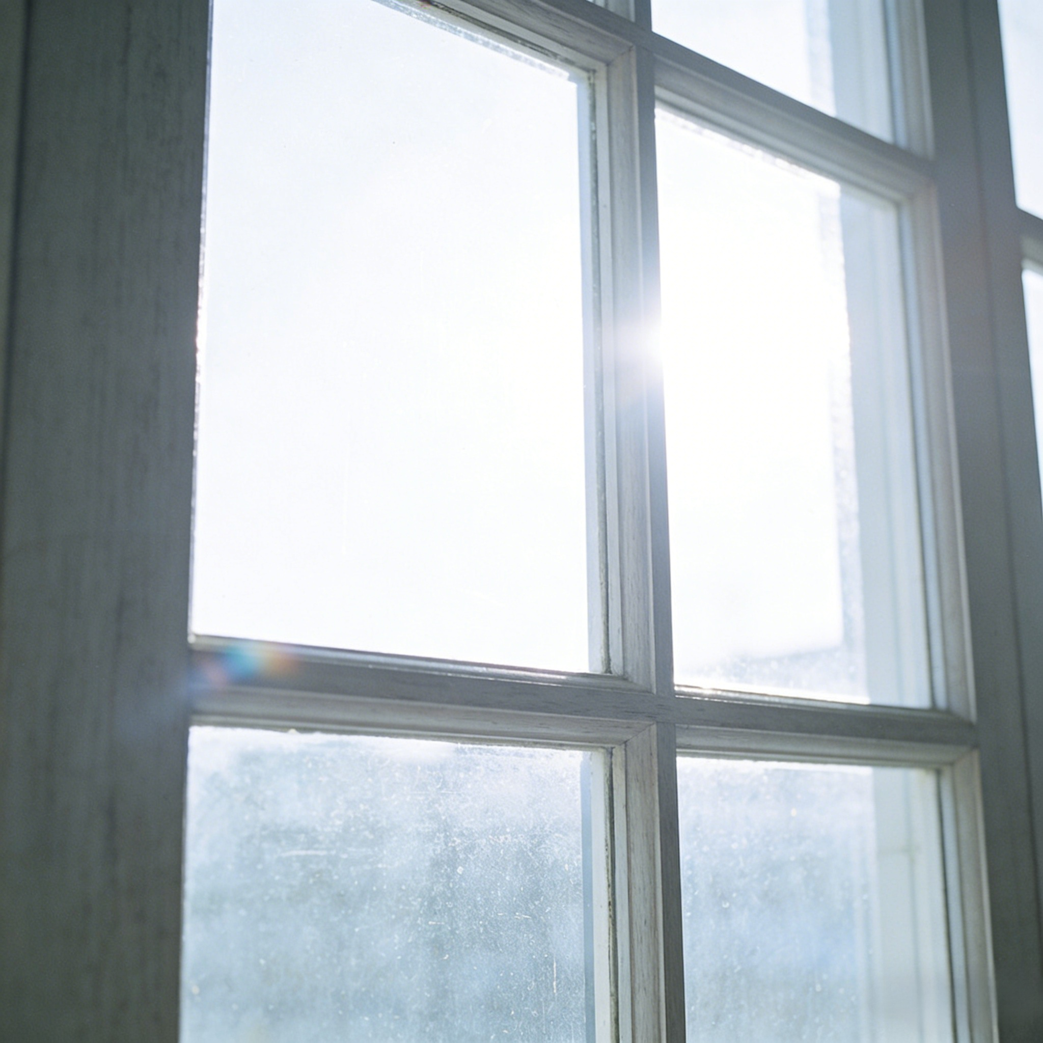 【Gyorsan száradó, egy rétegben fedő】fényzáró, betekintést gátló, hőszigetelő üveg matt festék