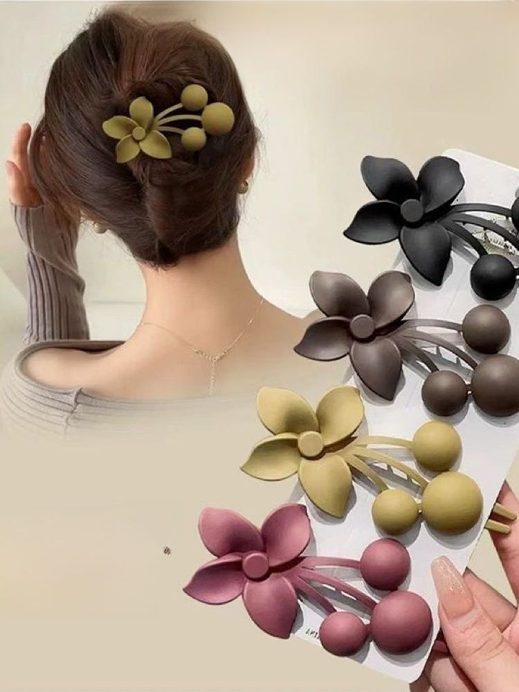 Elegáns és sokoldalú virágos csat 