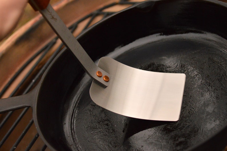 Flexible Stainless Spatula Utensil Rest