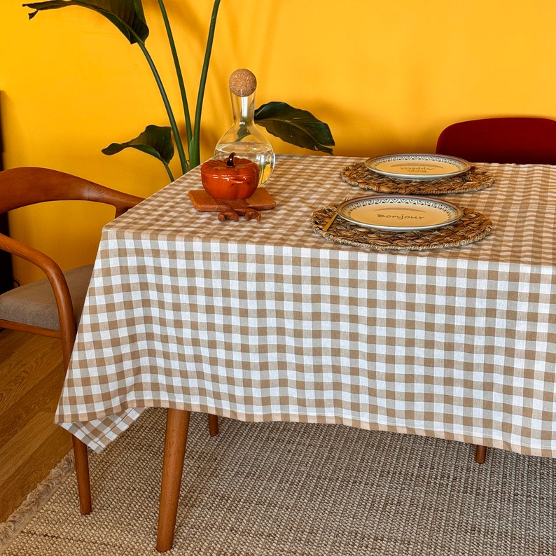 Checkerboard Pattern Tablecloth