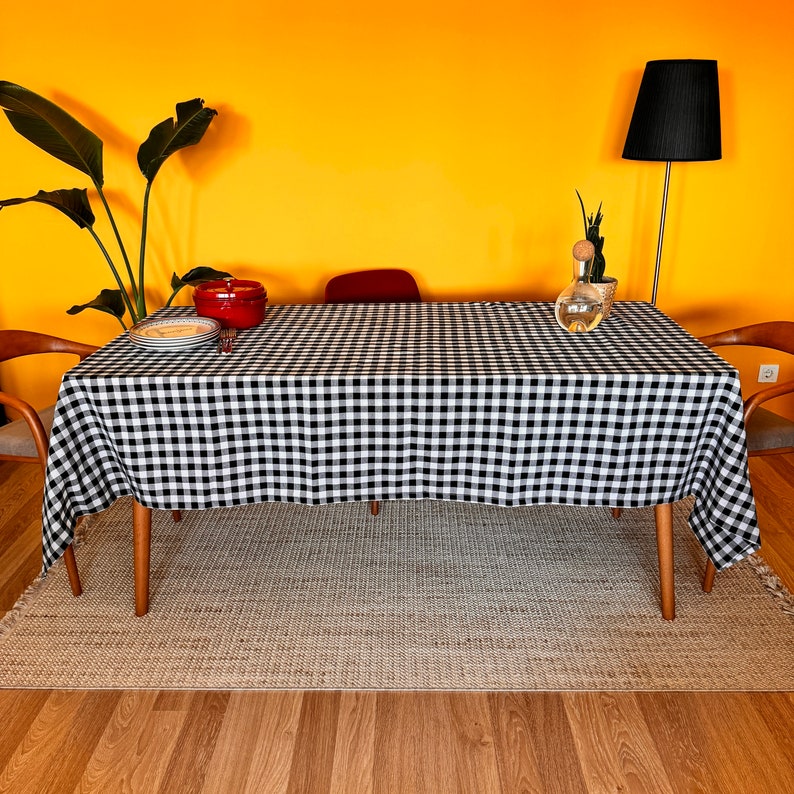 Checkerboard Pattern Tablecloth