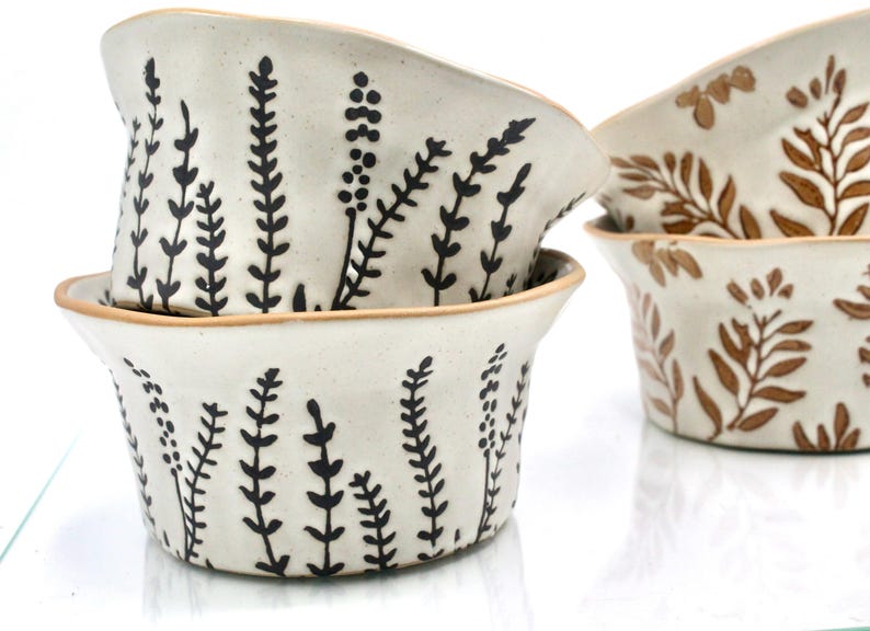 Whimsical Ceramic Baking Cup Beige with Floral Designs for Contemporary Farmhouse Decor