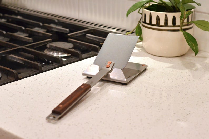 Flexible Stainless Spatula Utensil Rest