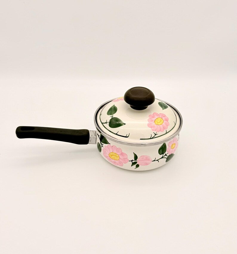Vintage Wild Rose Country Style Milk Pan