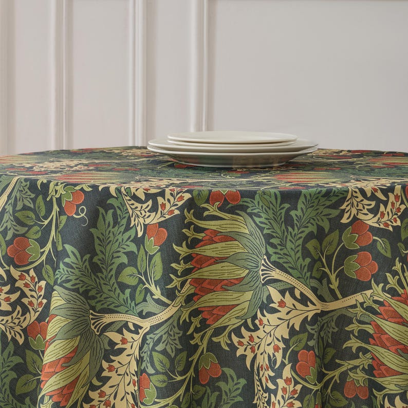 Dark Botanical Pattern Oval Tablecloth