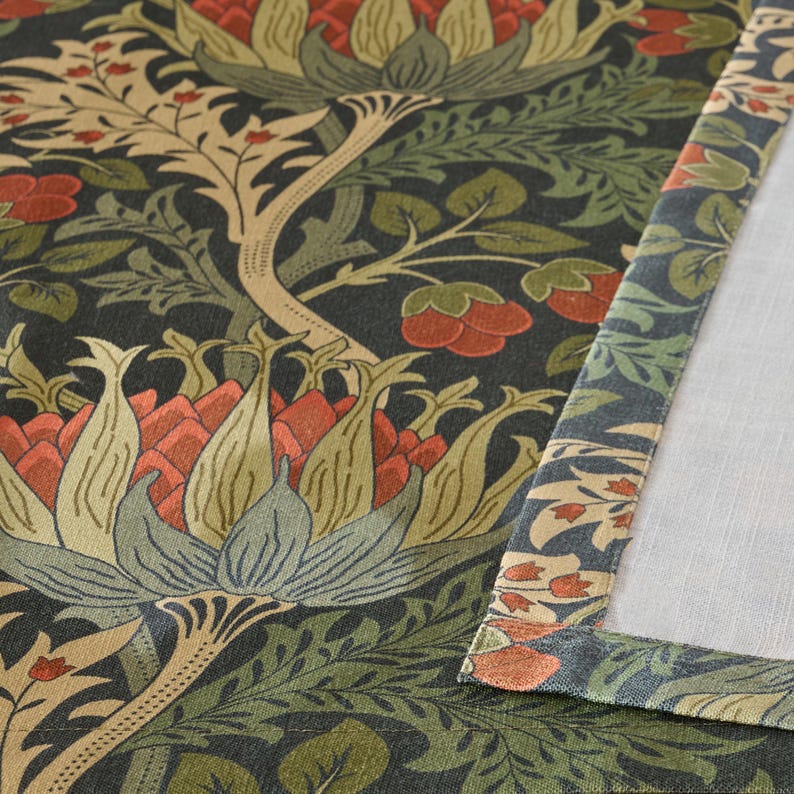 Dark Botanical Pattern Oval Tablecloth