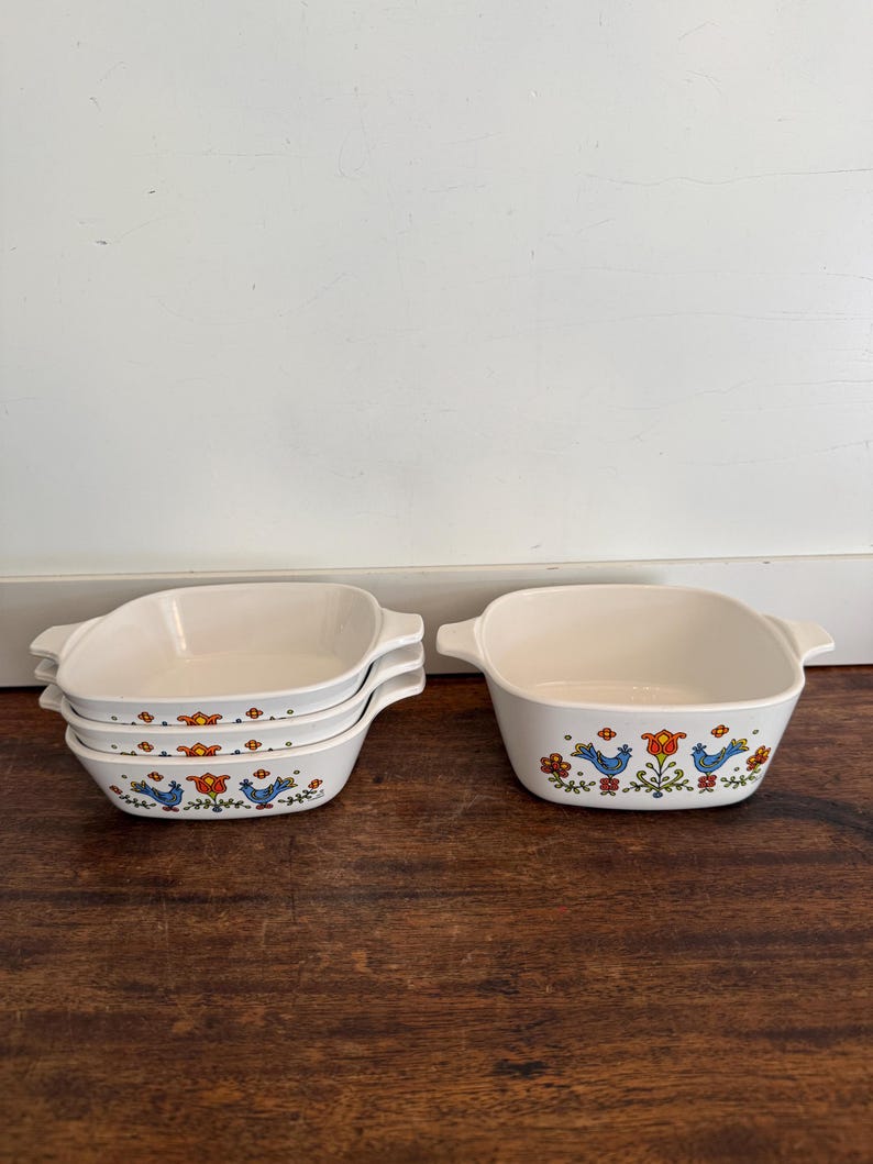 Retro Bluebird Casserole Baking Set