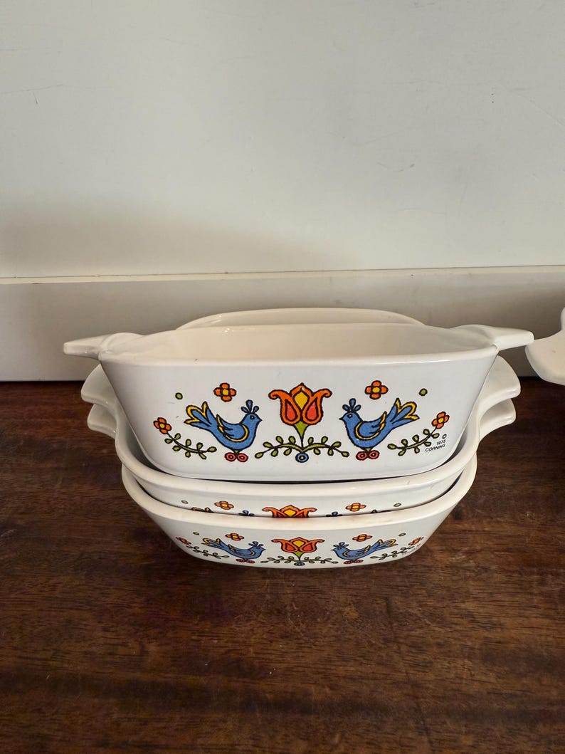 Retro Bluebird Casserole Baking Set