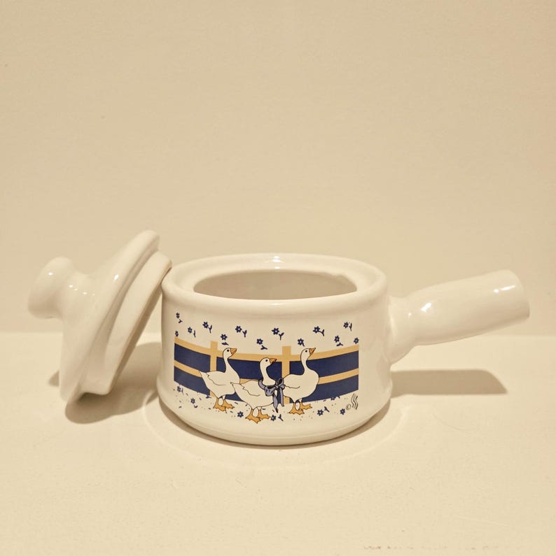 Crock Pot or Soup Bowl with Lid and Handle with Country Blue Geese Design