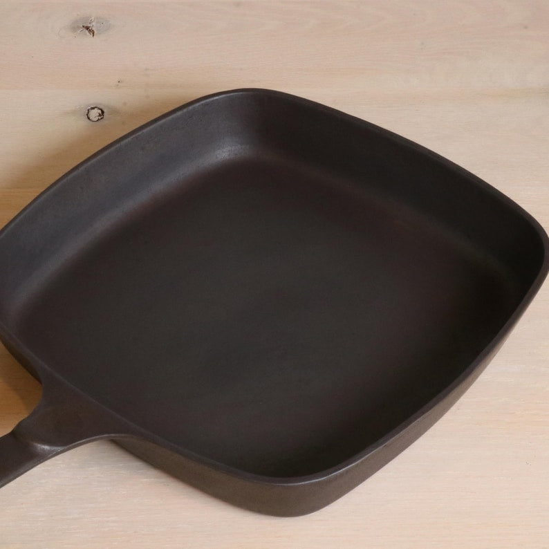 Cast Iron Vintage Square Frying Pan