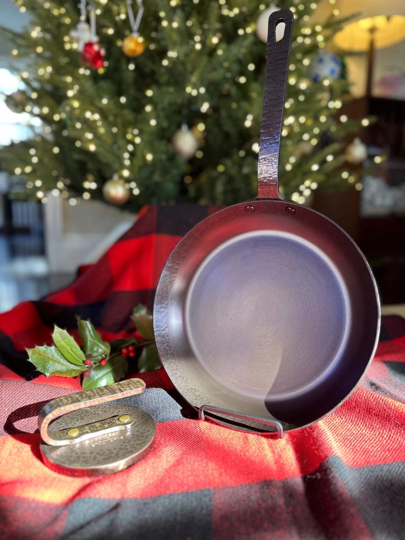 11-Inch Carbon Steel Frying Pan