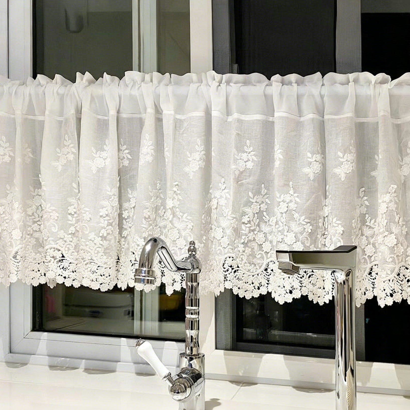 Rideau café en dentelle brodé cantonnière chic cuisine coton