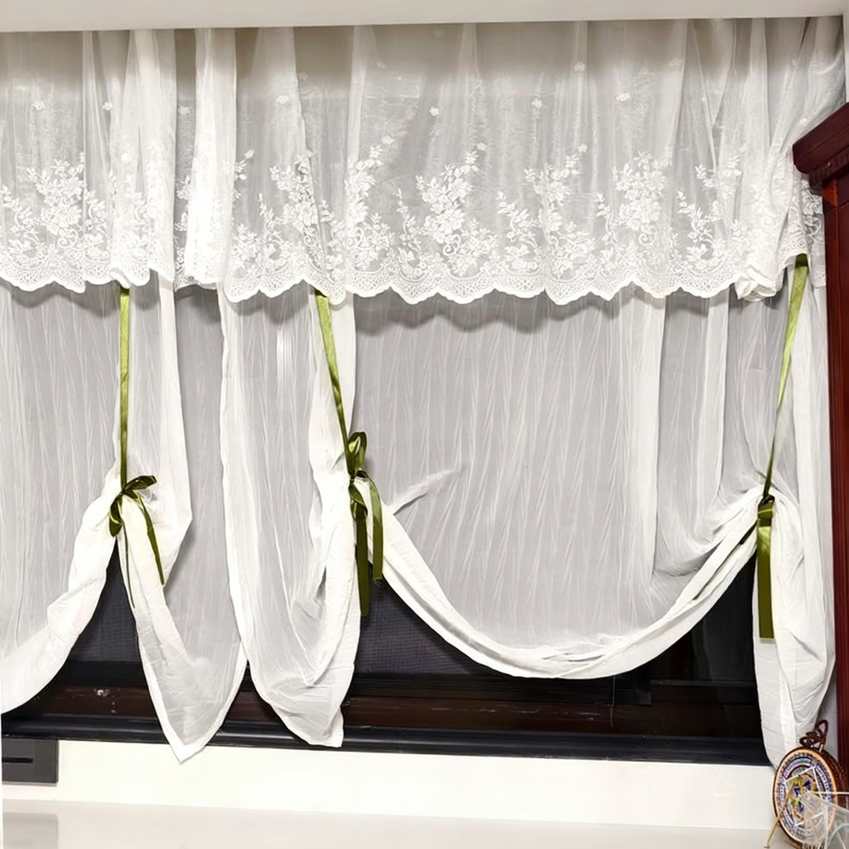 Rideau café en dentelle brodé vert campagnard français à nœuds