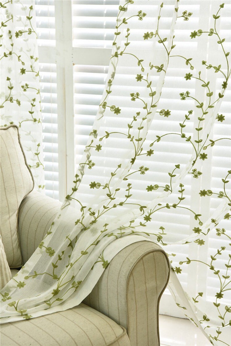 Rideaux en dentelle branches vert ivoire florales