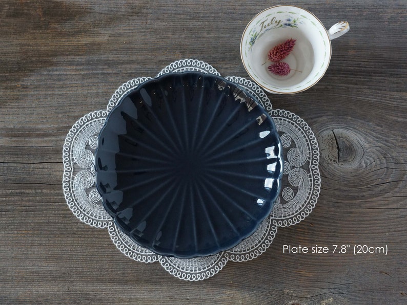 Sets de table en dentelle ovale ivoire clair vintage 24x28 cm