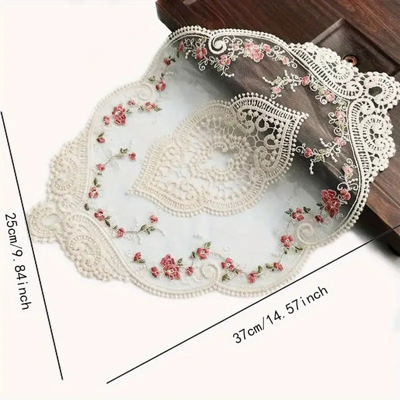 Sets de table en dentelle ovale romantique français brodé