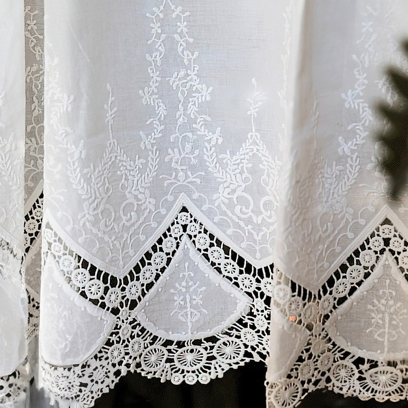 Rideau café en dentelle blanc vintage coton élégant filtrant lumière