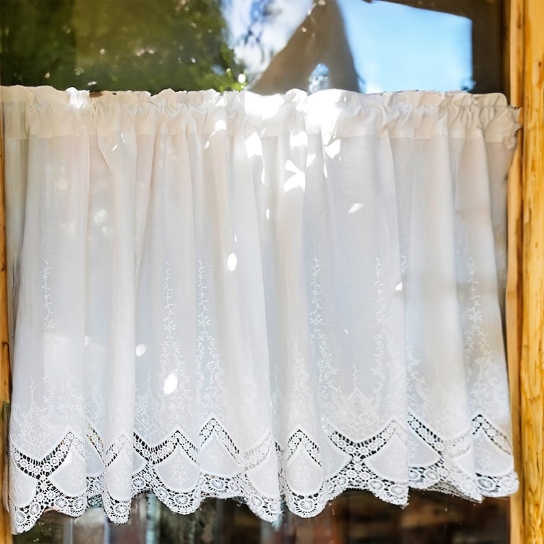 Rideau café en dentelle blanc vintage coton élégant filtrant lumière