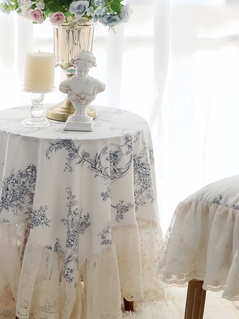 Nappe en dentelle florale à volants en coton campagnard