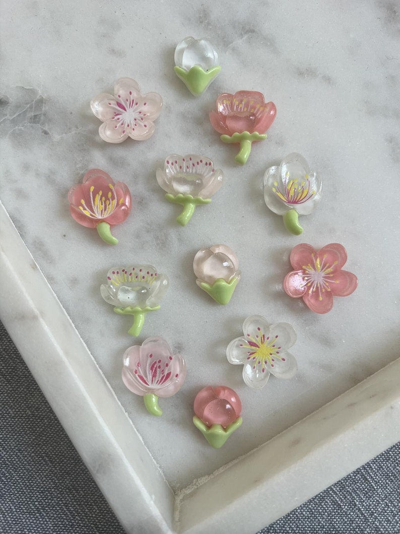 12-pack jelly flower refrigerator magnets, resin flower decorations