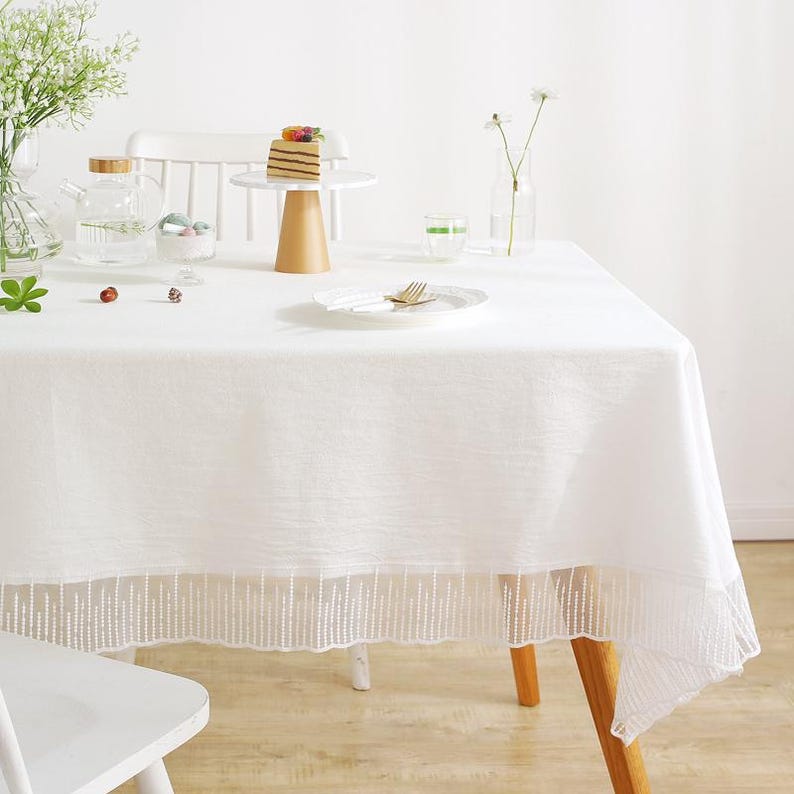 Nappe romantique française en coton blanc