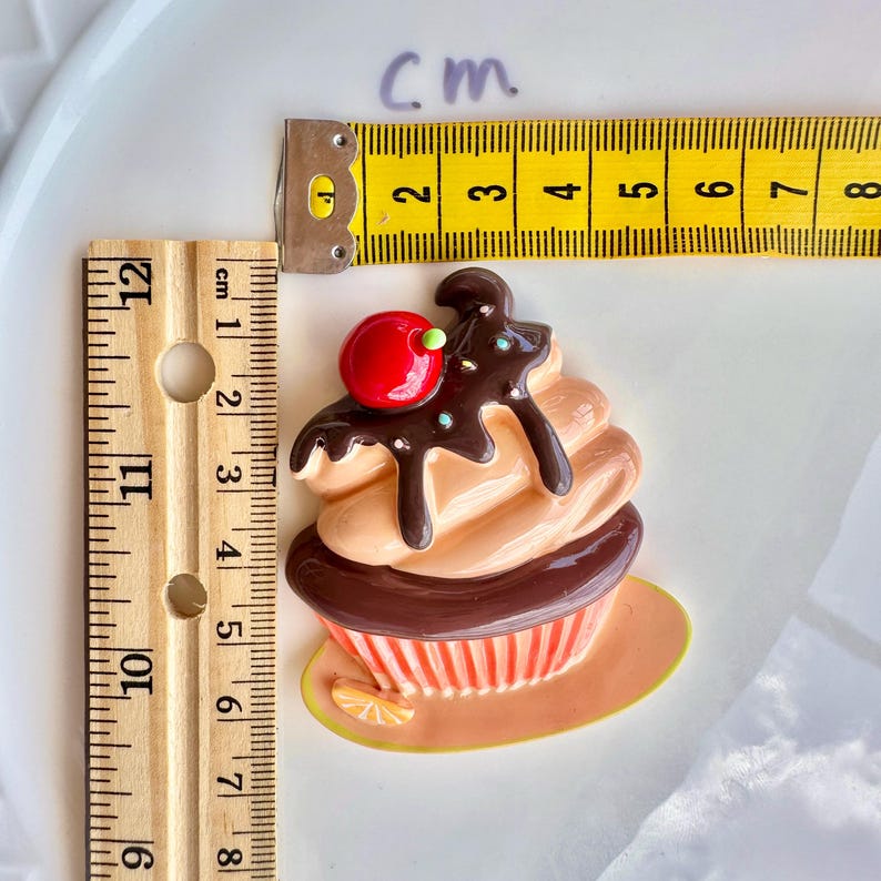 Cupcake Fridge Magnet, Cute Dessert Kitchen Decoration