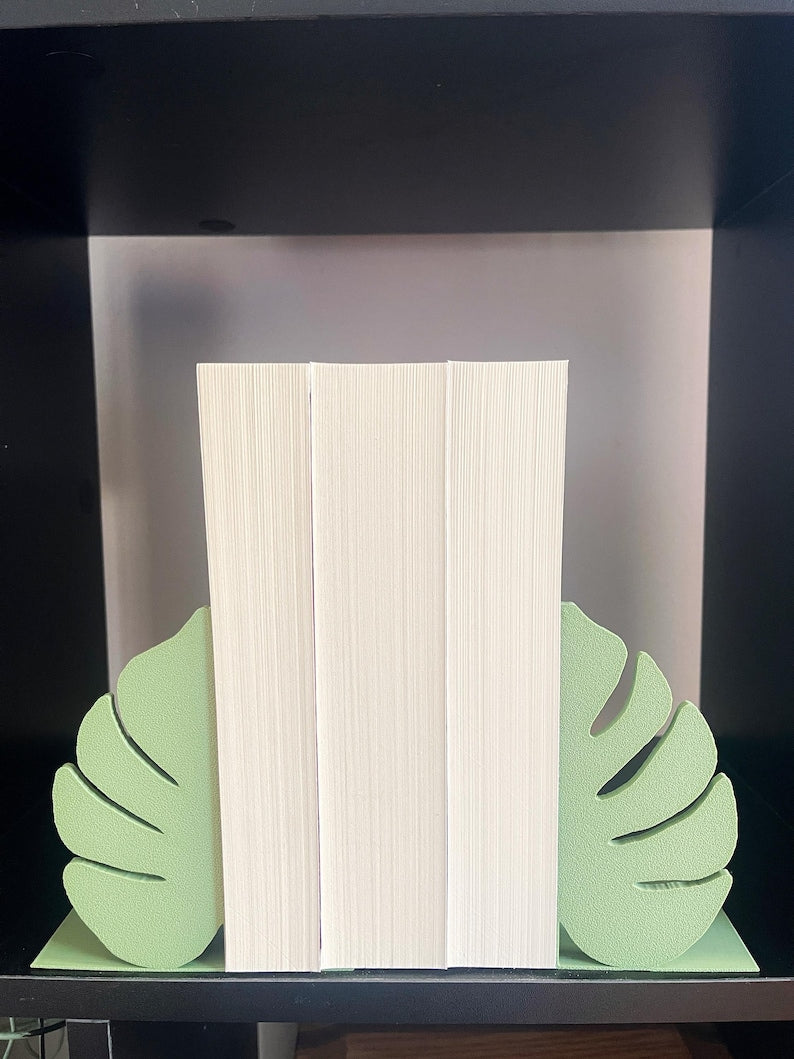 Monstera Leaf Bookends, 3D Printed Plant Bookends, Cozy Bookish Shelf Decor, Botanical Library Gift for Readers & Plant Lovers