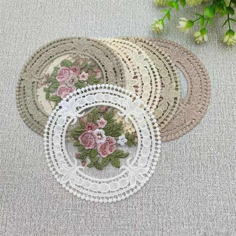Sets de table en dentelle vintage brodé dessous de verre européen