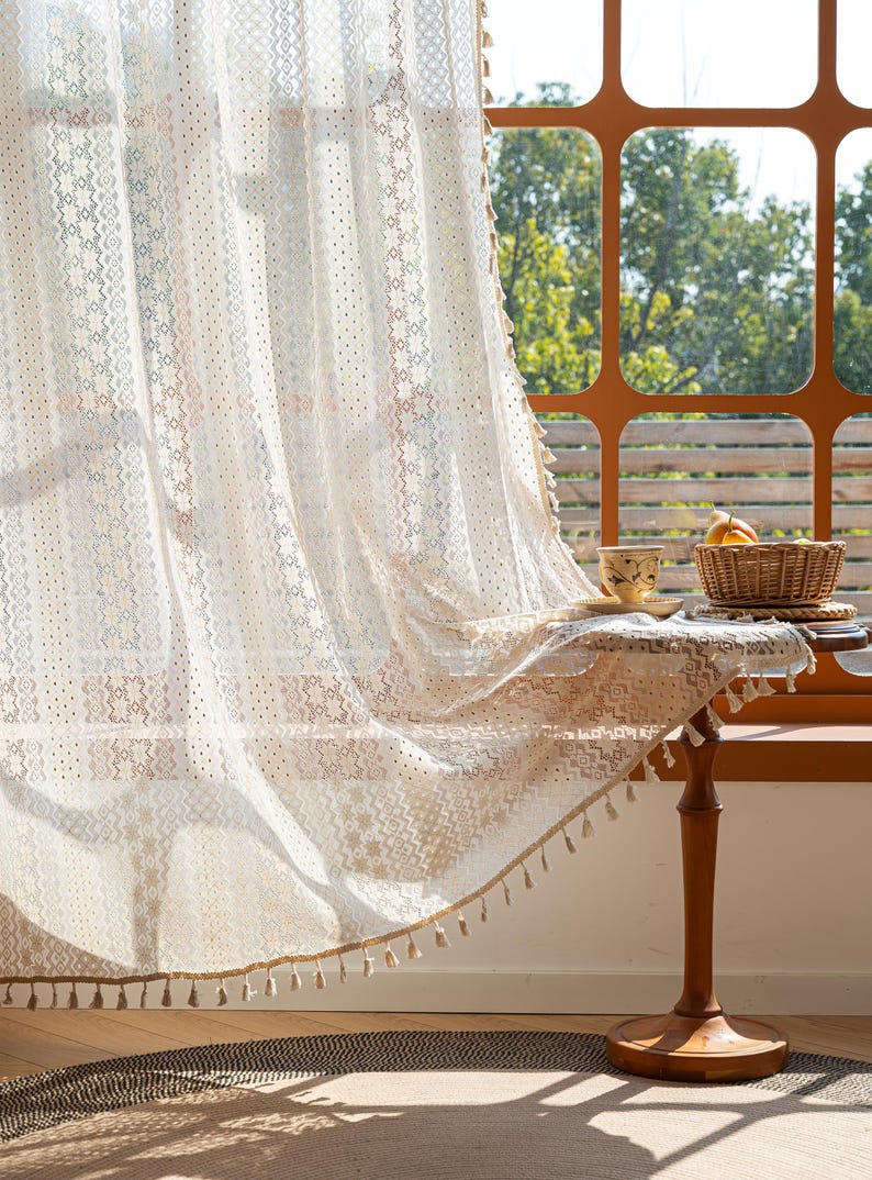 Rideaux de fleurs en dentelle au crochet beige bohème, rideau de cuisine de style campagnard filtrant la lumière, rideau creux avec pampilles, panneau de fenêtre semi-transparent café