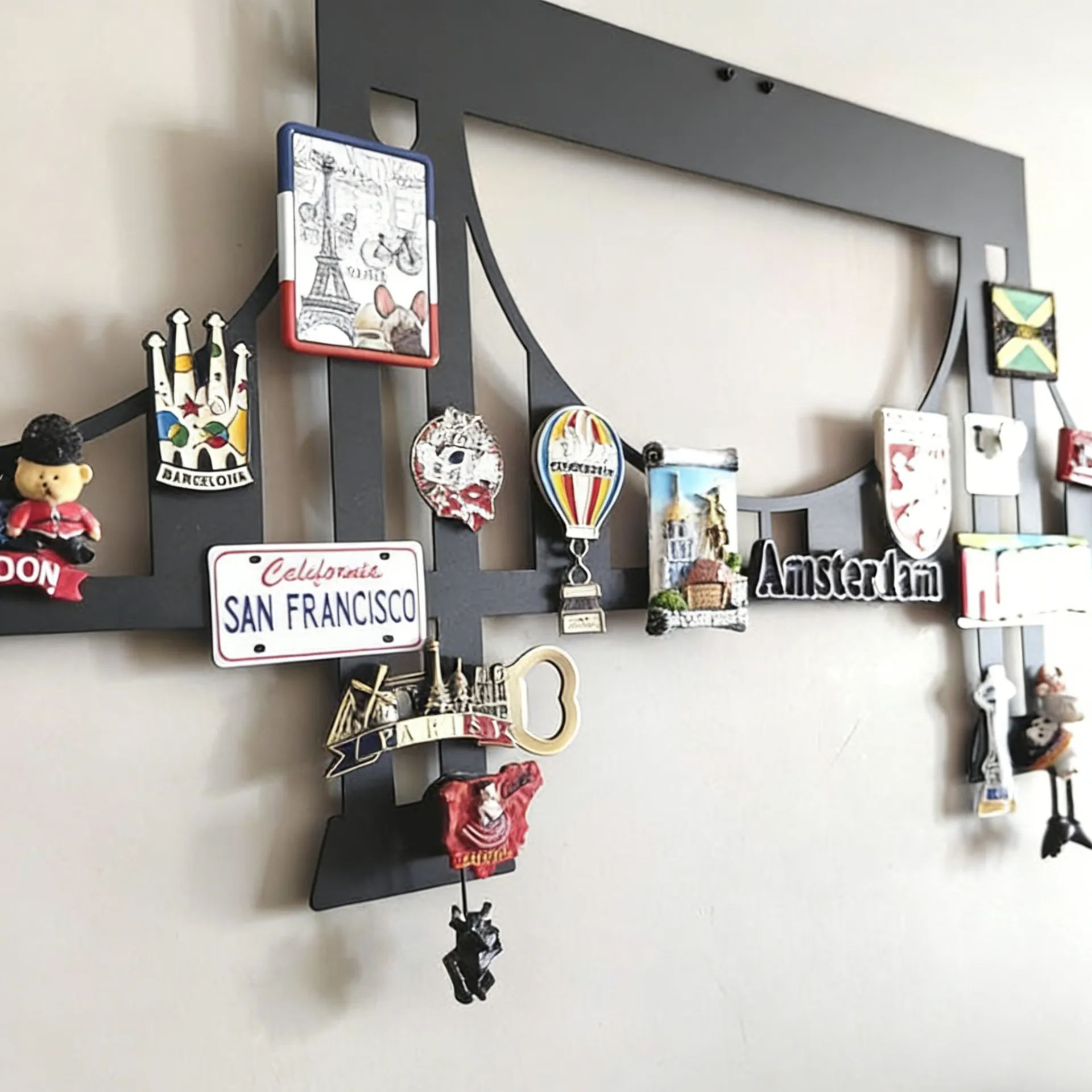 BridgeVoyage Travel Souvenir Magnetic Display Board