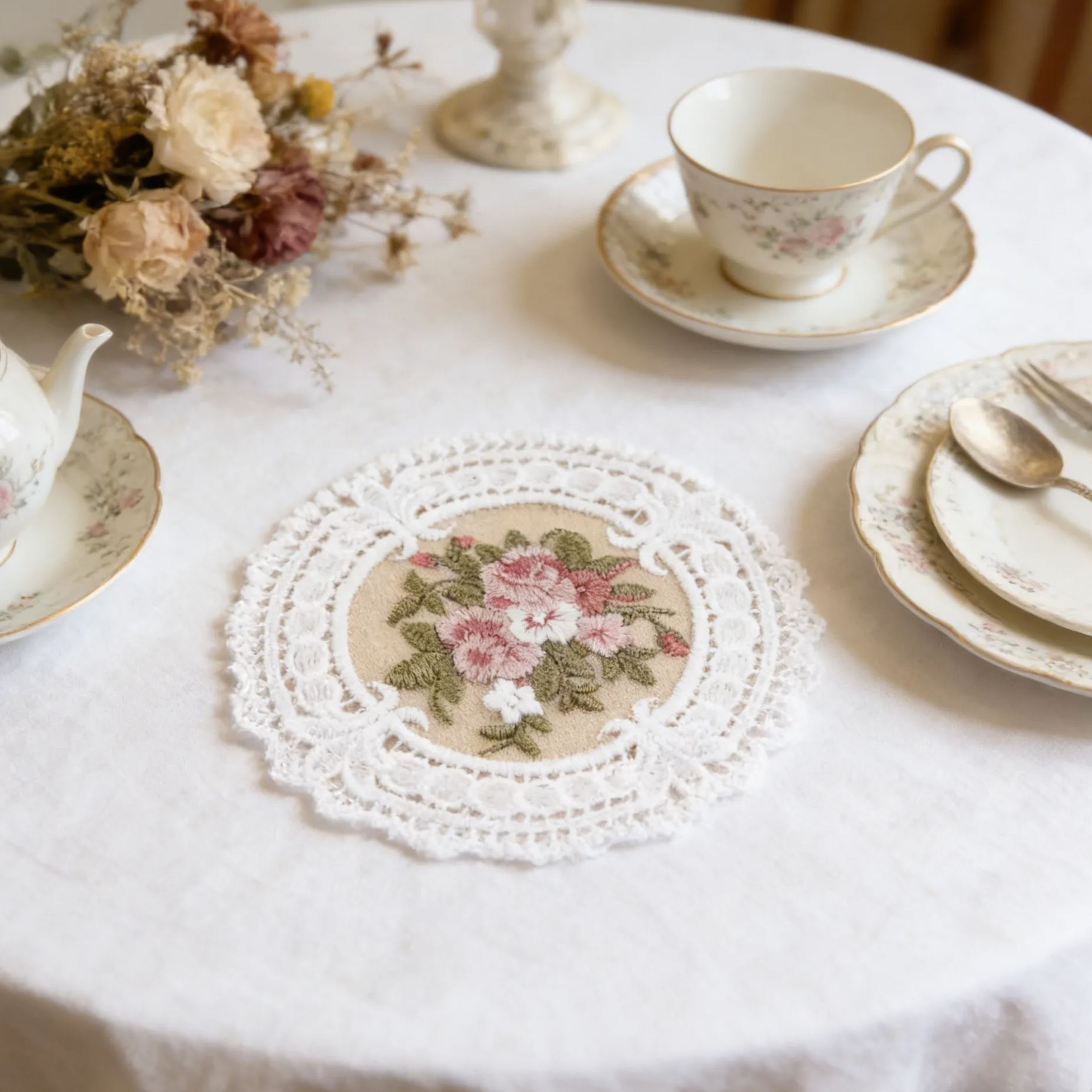 Sets de table en dentelle vintage brodé dessous de verre européen