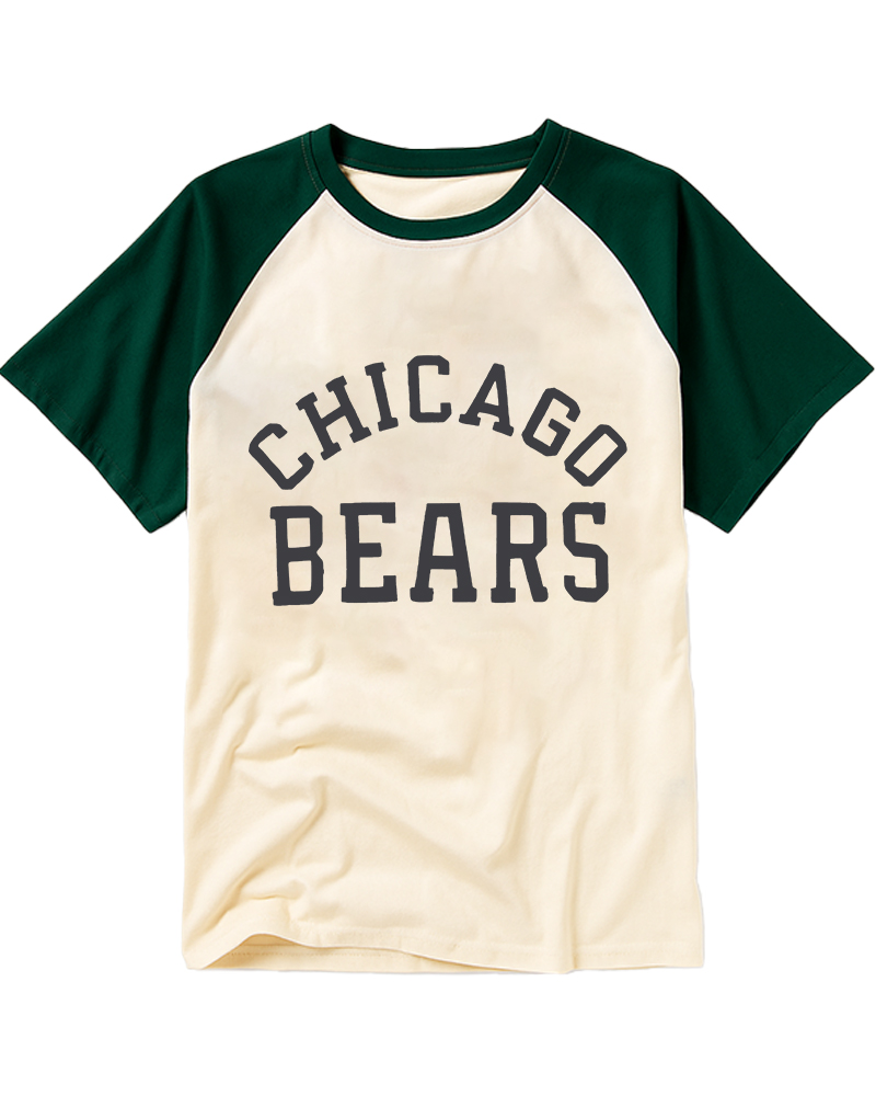 TheRetroTee Chicago Bears Classic Raglan Baseball T-Shirt