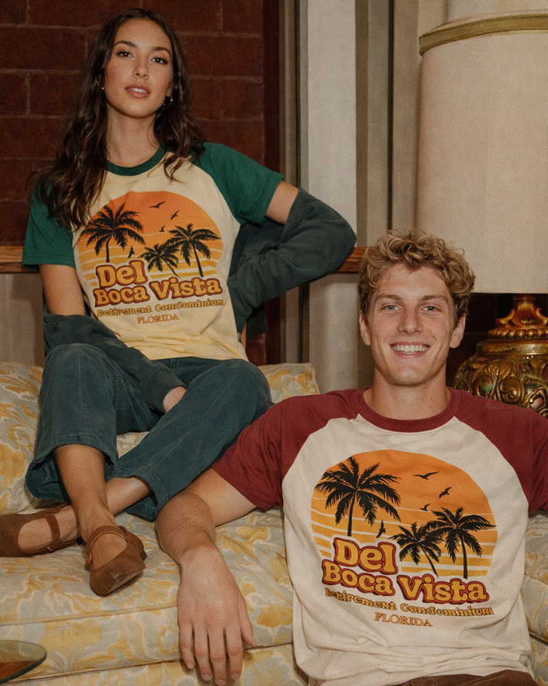 TheRetroTee Del Boca Vista 1970s Raglan Baseball T-Shirt