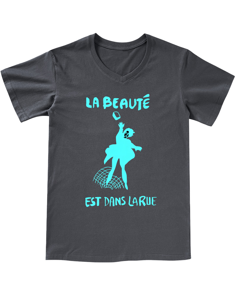 TheRetroTee La Beauté Est Dans La Rue 1960s V-neck T-Shirt