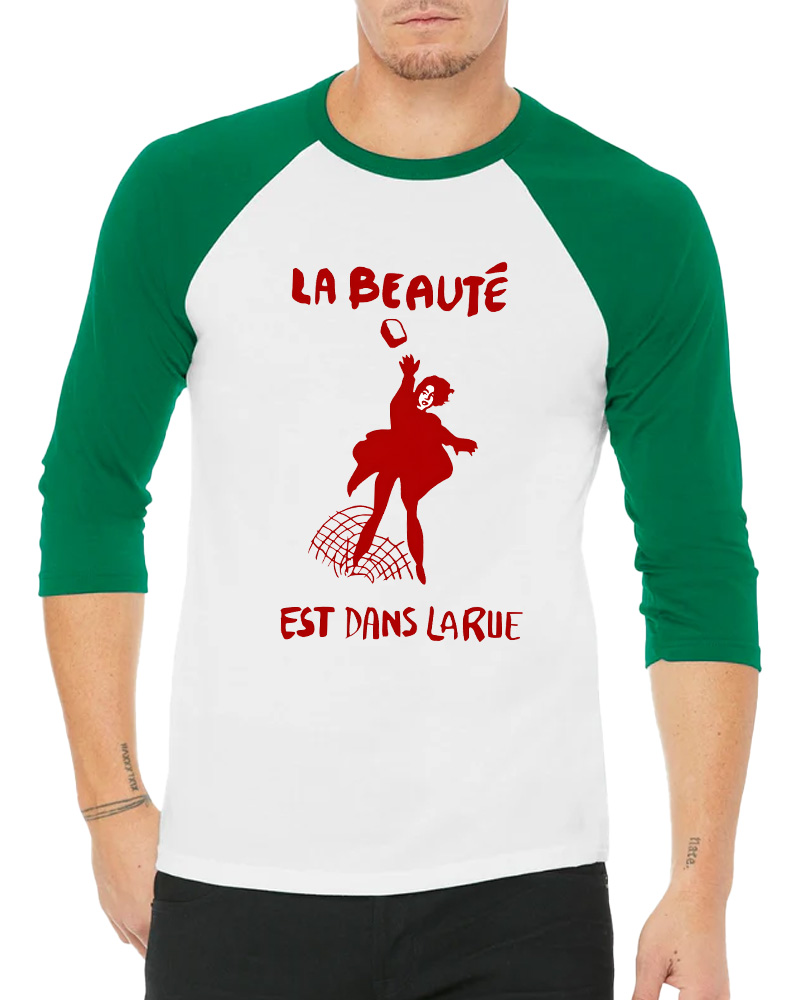 TheRetroTee La Beauté Est Dans La Rue 1960s Long Sleeve Raglan T-Shirt