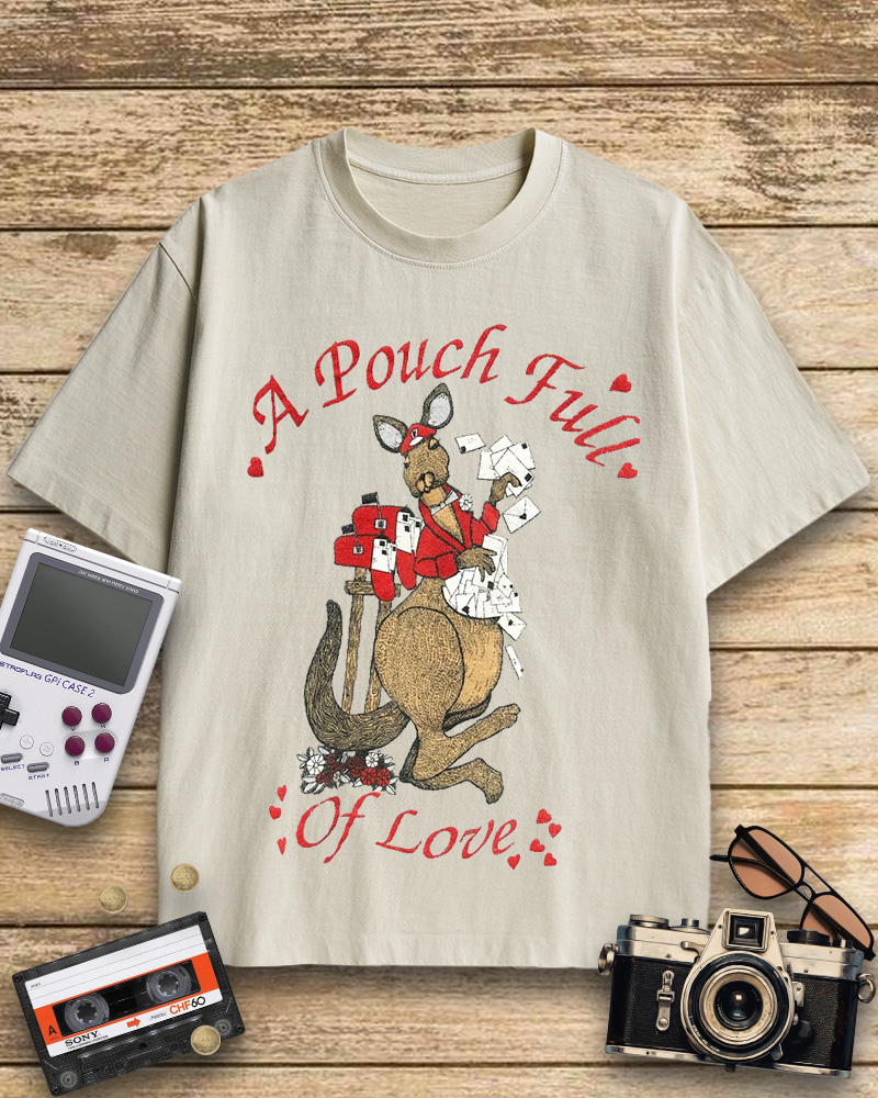 TheRetroTee 1980s Kangaroo Love Letters Cotton T-Shirt