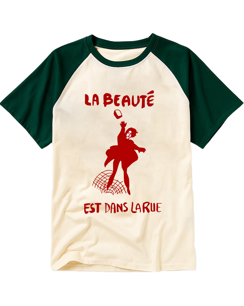 TheRetroTee La Beauté Est Dans La Rue 1960s Raglan Baseball T-Shirt