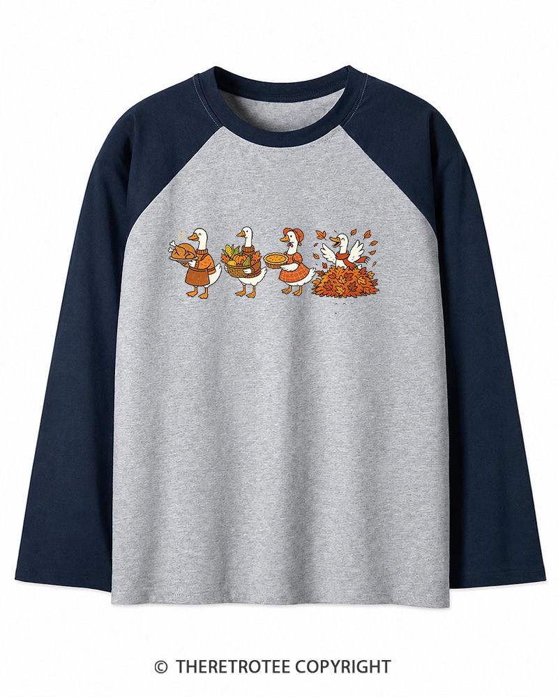 TheRetroTee Just a Thankful Goose 1980s Long Sleeve Raglan T-Shirt