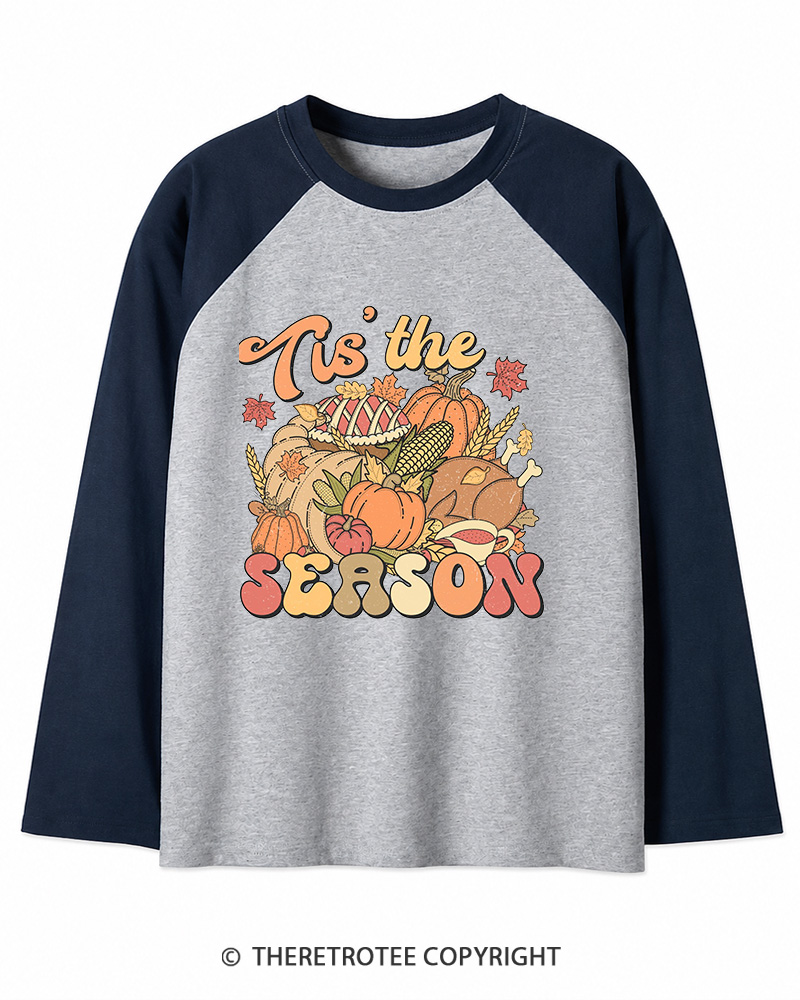 TheRetroTee Tis The Season 1970s Long Sleeve Raglan T-Shirt