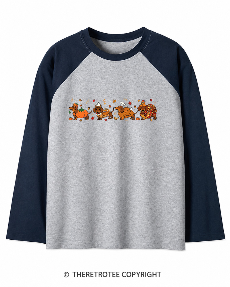 TheRetroTee Turkey Dog 1980s Long Sleeve Raglan T-Shirt