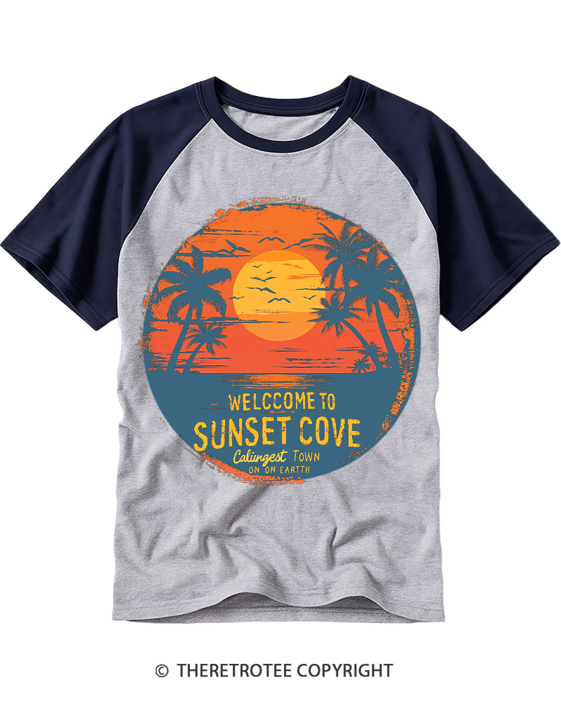 TheRetroTee Sunset Cove Escape 1980s Raglan Baseball T-Shirt