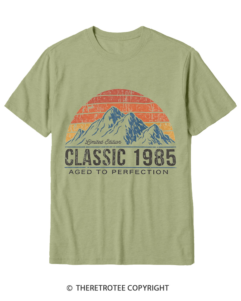 TheRetroTee 1985 Classic Mountain & Sunset Personalized Custom Year 1980s Cotton T-Shirt