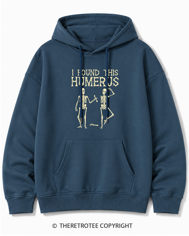 TheRetroTee I Found This Humerus 1980s Halloween Halloween Cotton Hoodie