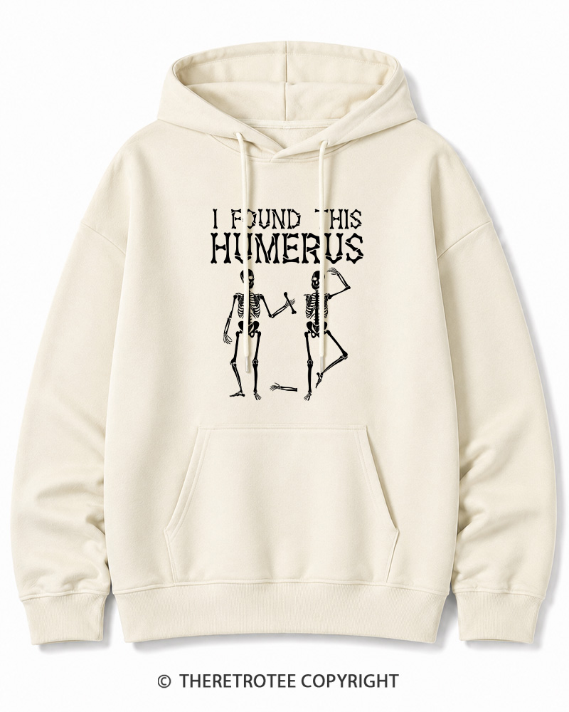 TheRetroTee I Found This Humerus 1980s Halloween Halloween Cotton Hoodie