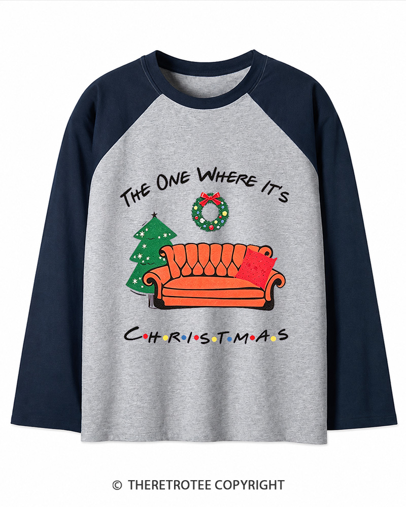 TheRetroTee The One Where It's Christmas 1990s Christmas Long Sleeve Raglan T-Shirt