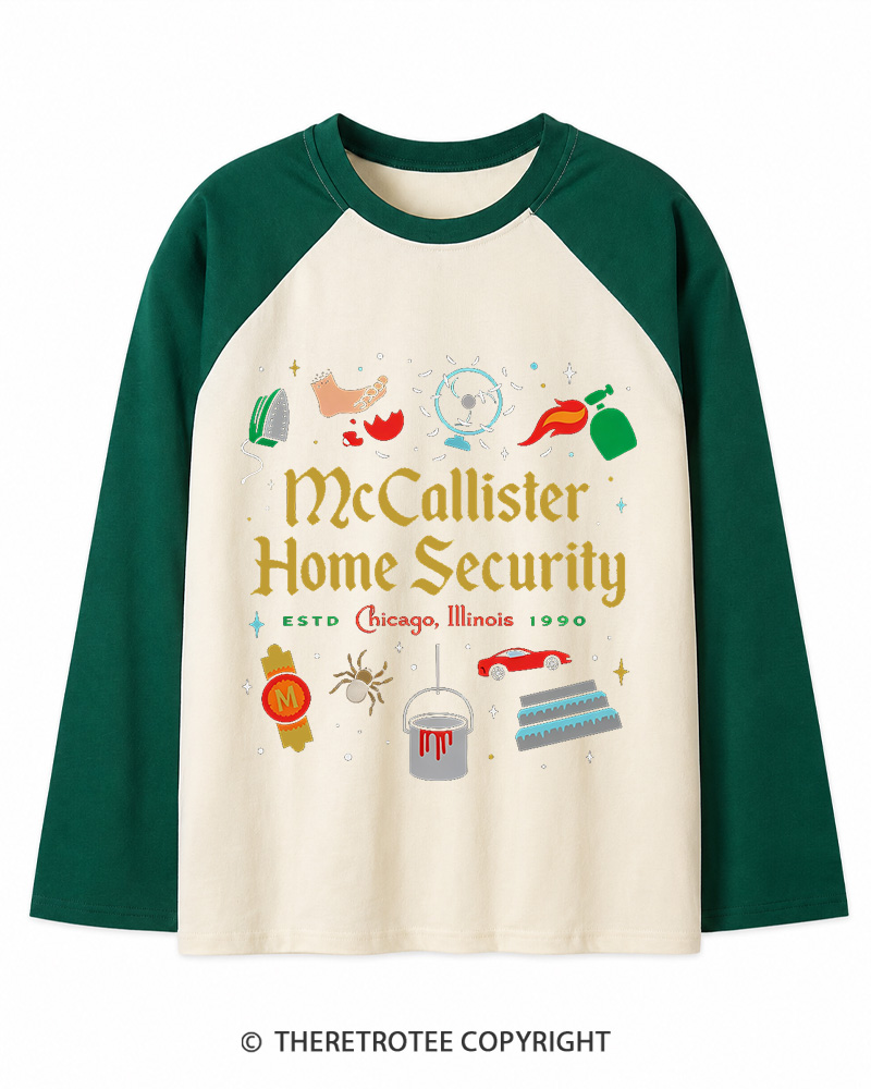 TheRetroTee Home Security 1990s Christmas Long Sleeve Raglan T-Shirt