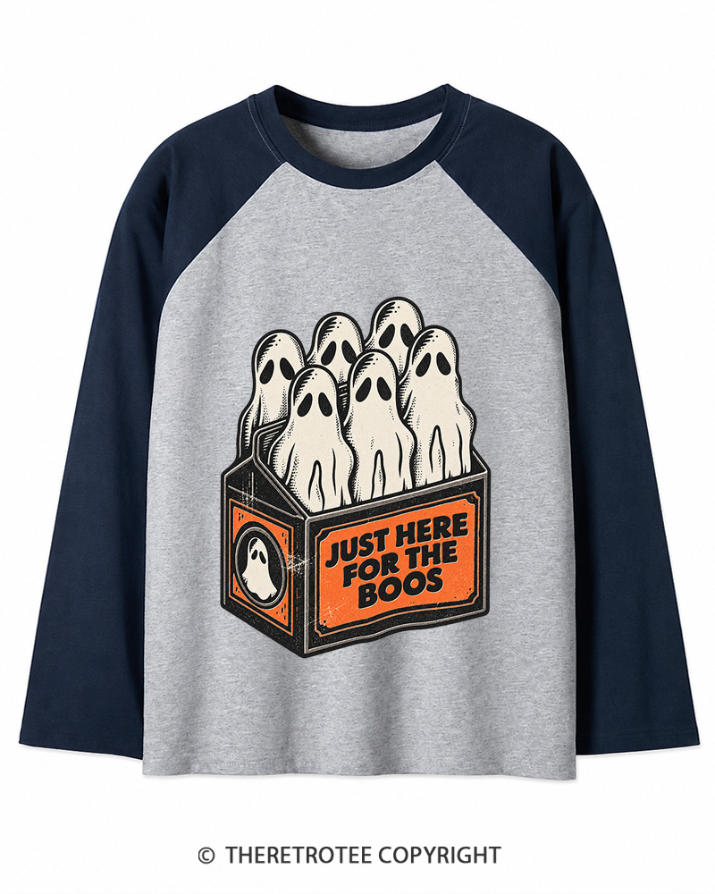 TheRetroTee Just Here For The Boos 1990s Long Sleeve Raglan T-Shirt